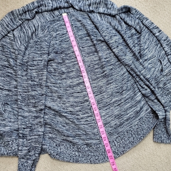 Wilfred Gray Women's Cardigan Sweater - Picture 13 of 15